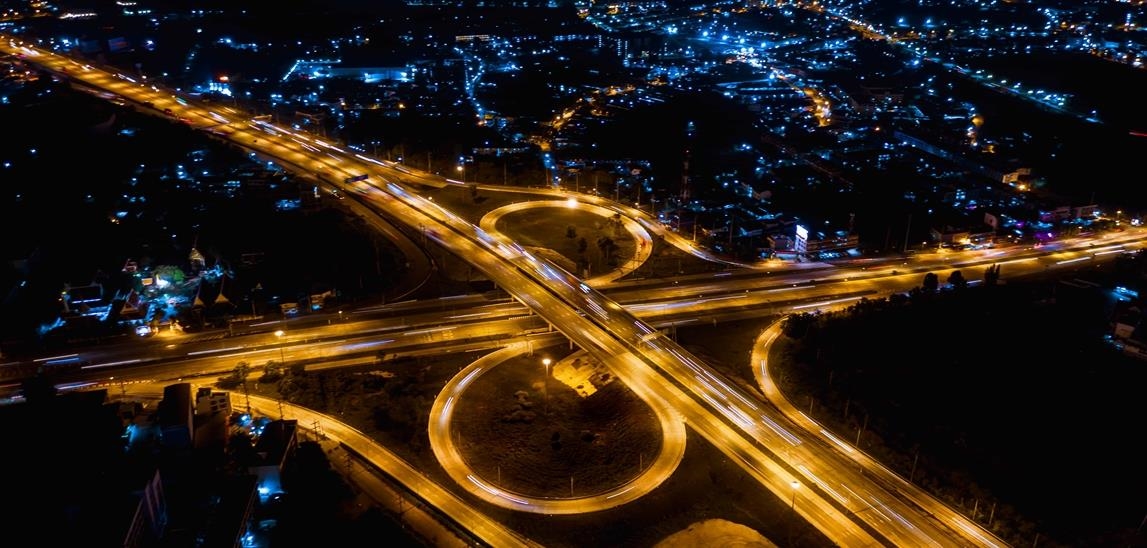 Clyde & Co champions next generation of female leaders through SistersIN Programme