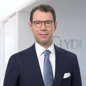Dr. Henning Schaloske