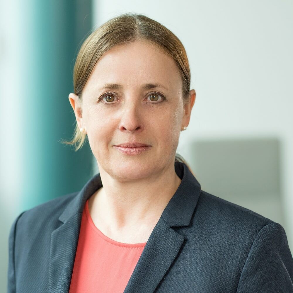 Dr. Tanja  Schramm