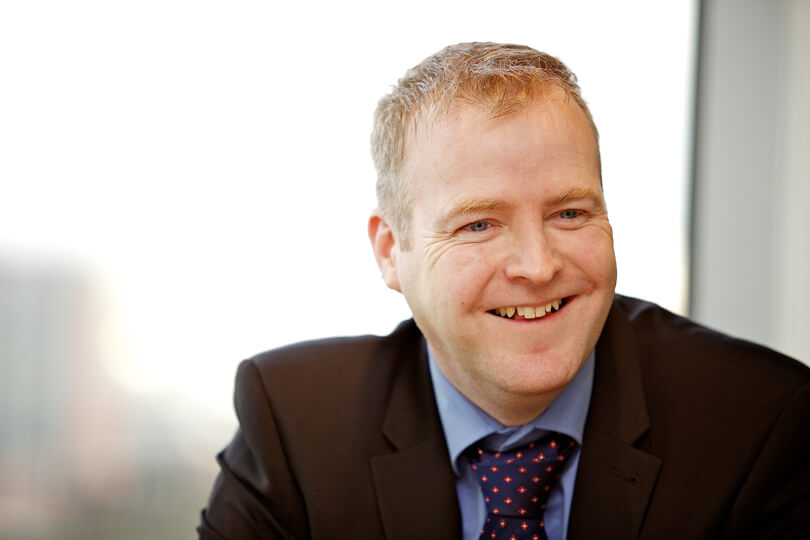 Simon  Gibson
